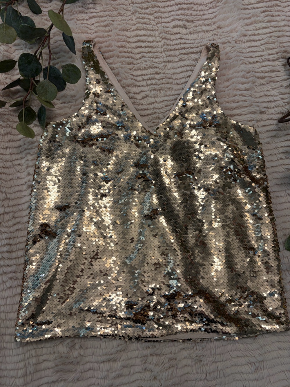 LOFT Gold Sequin V-Neck Tank Top XS like new